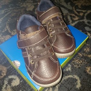 Toddler dress shoes